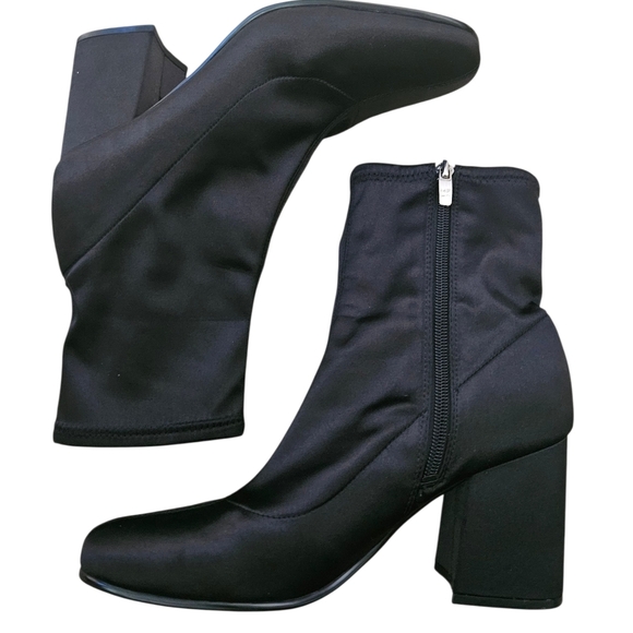 Marc Fisher Black Satin Zip Up Ankle Booties Women 8.5M - Picture 1 of 4
